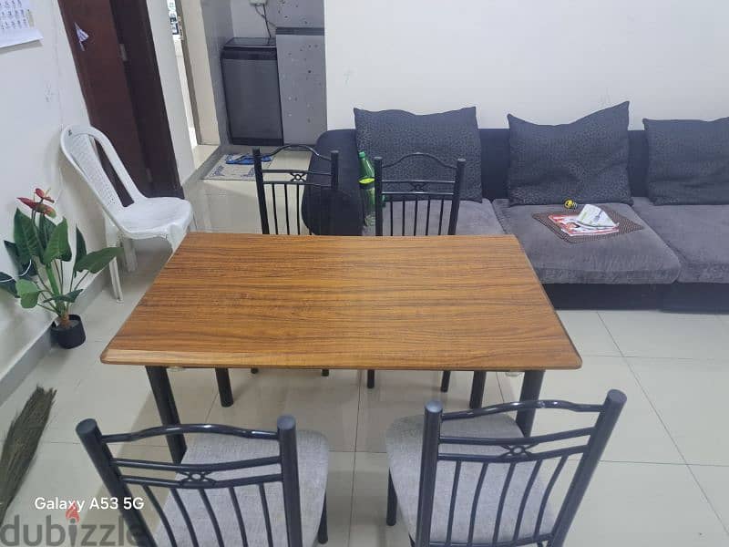 Dining table with 4 chairs 2