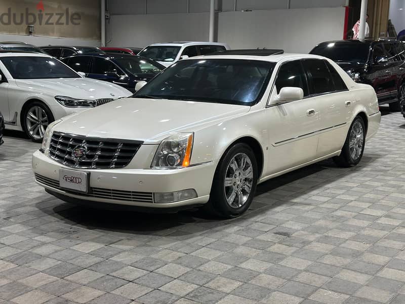 Cadillac DTS 2007 v8 0