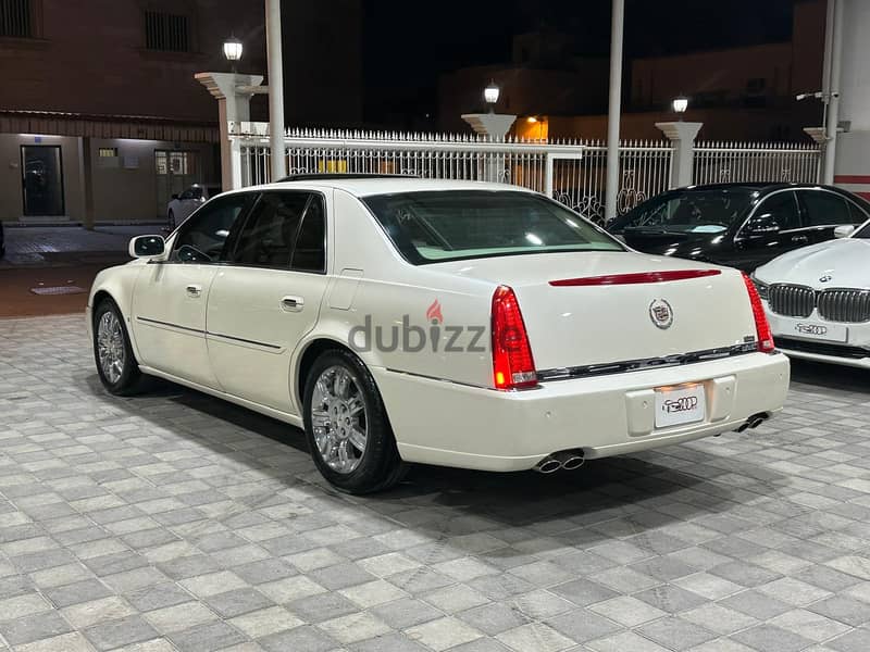 Cadillac DTS 2007 v8 11