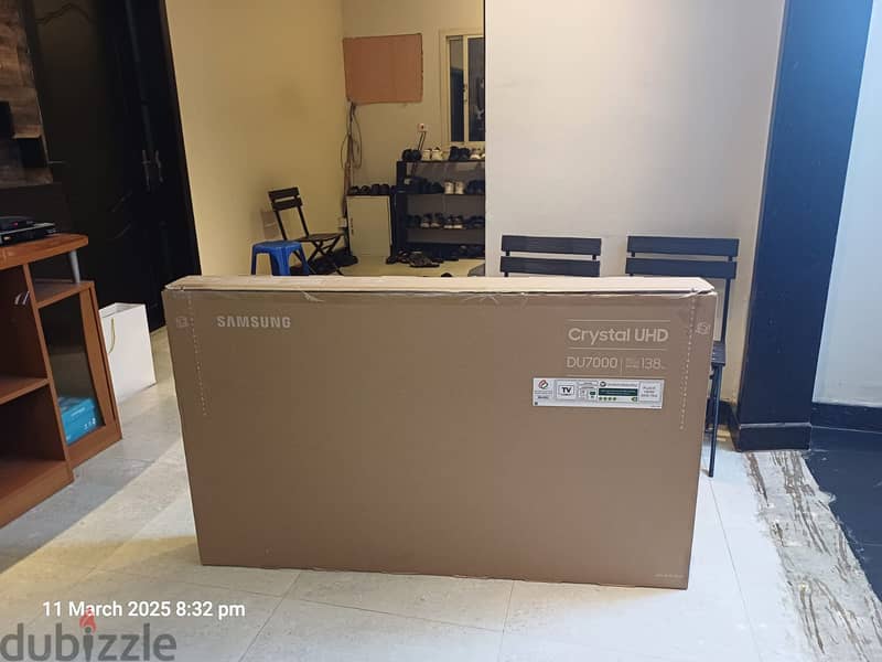 Samsung Brand New DU7000 - 55inch, 138cm 2