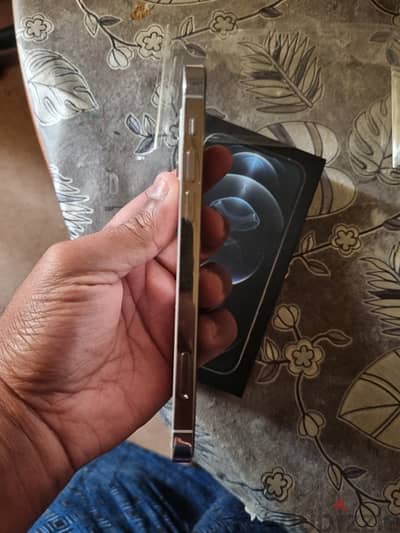 iphone 12 pro 256GB with apple watch series 5