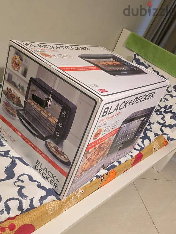 BLACK+DECKER 70L TOASTER OVEN 2