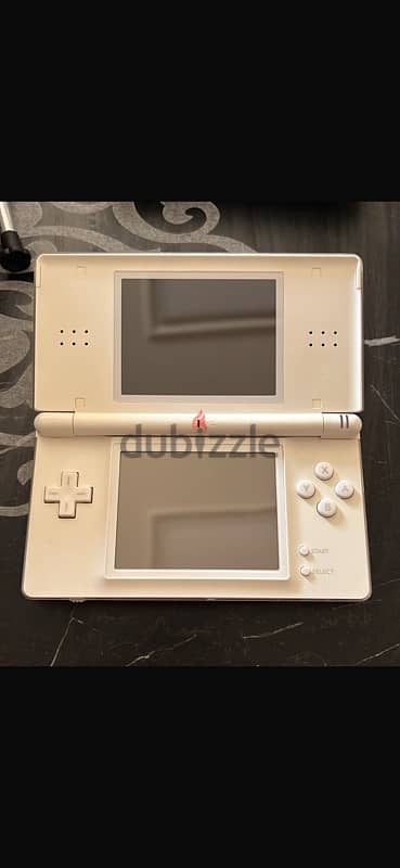 pretty full white dslite console