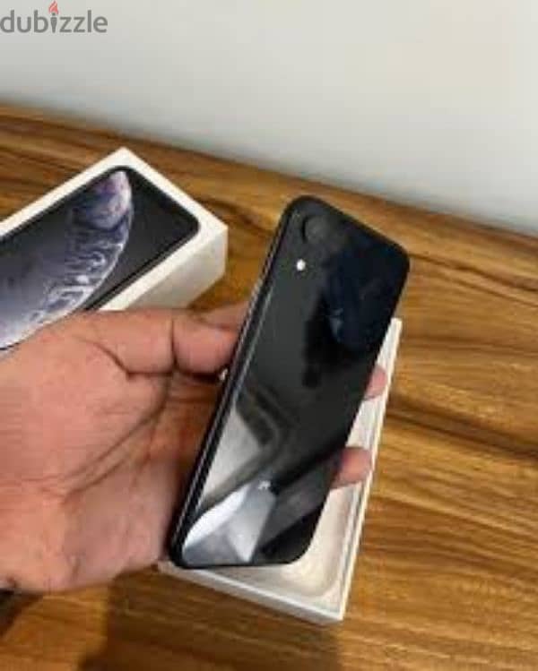 urgent sale iphone xr money issue 3