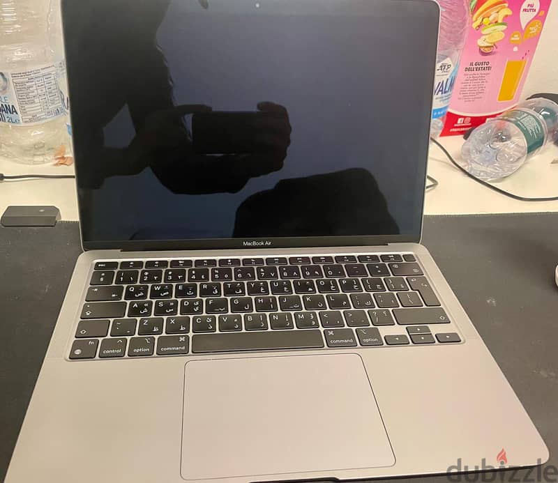 Macbook Air M1 space grey 1