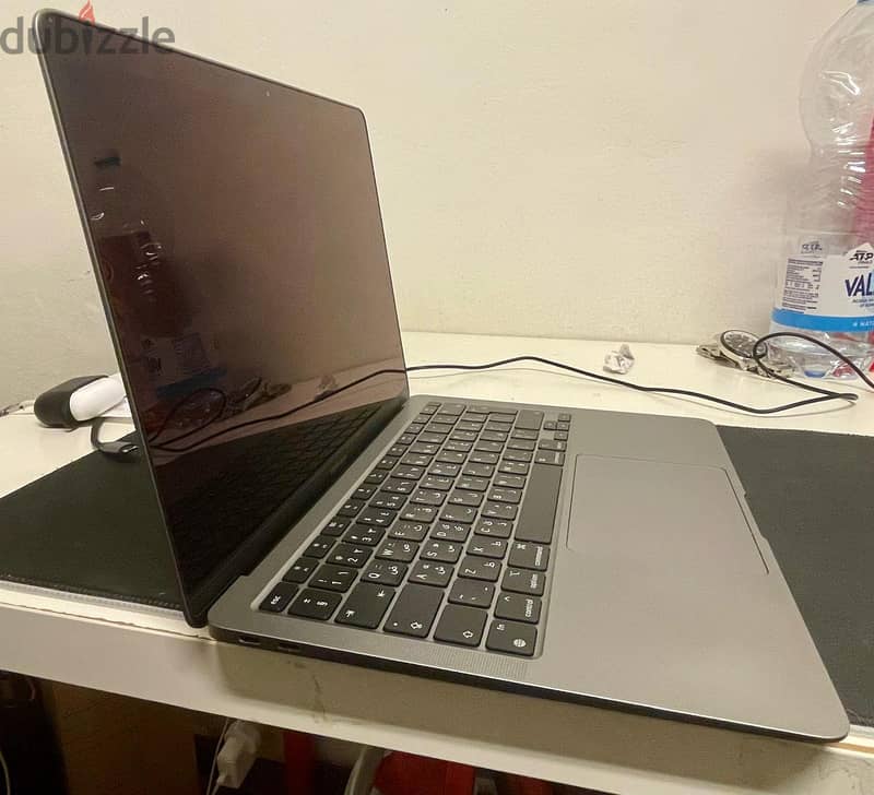 Macbook Air M1 space grey 3