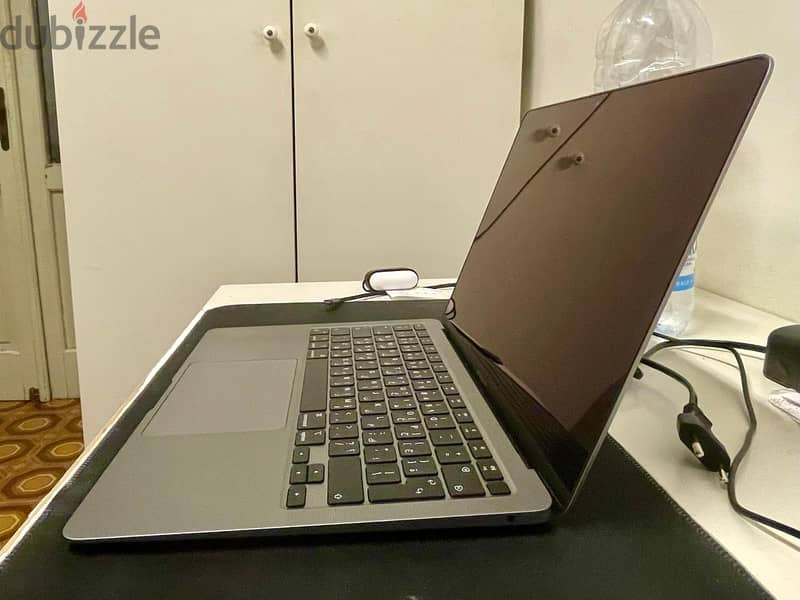 Macbook Air M1 space grey 4