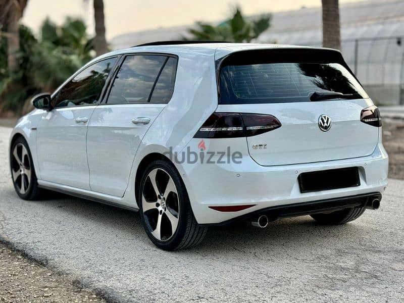 Volkswagen GTI 2016 3