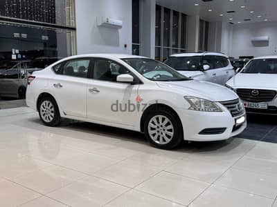 Nissan Sentra 2019 white