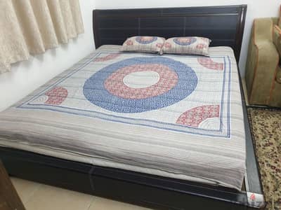 king Bed 35 Bhd with mattress side tables