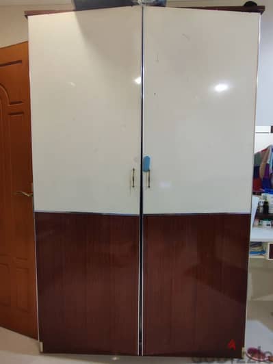 2 doors cupboard big Size 1.4 mt x 2.2 mt ht. . . and 0.63 mt deep