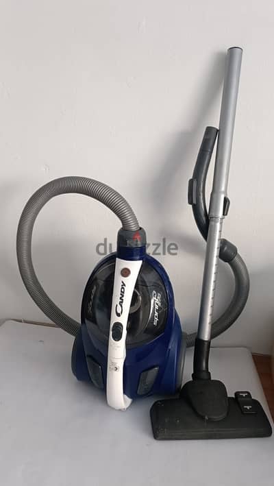 Candy Vaccum Cleaner 2000 Watts