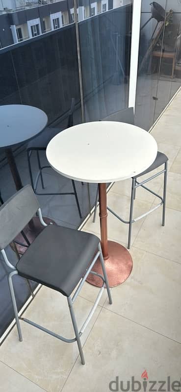 Balcony furniture table and chairs