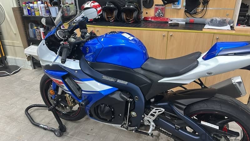 2013 GSXR1000 9