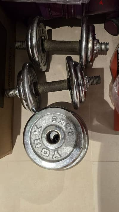 Dumbells total 23kg