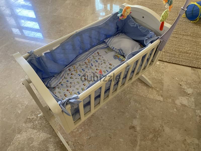 Giggles Baby Crib 0