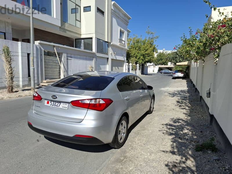 Kia cerato 2016 second owner all services by kia agency 146km full ins 3