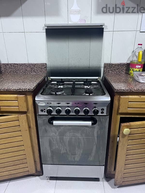 Gas stove and cylinder 1