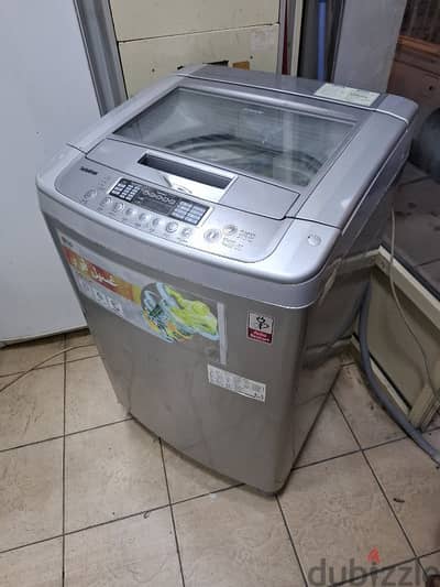 Topload Fully automatic washing machine LG Brand