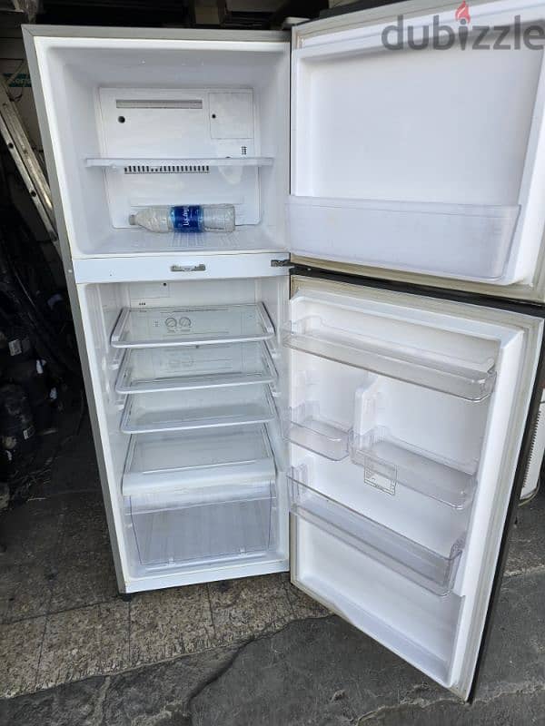 Toshiba 375 liter refrigerator for sale 3