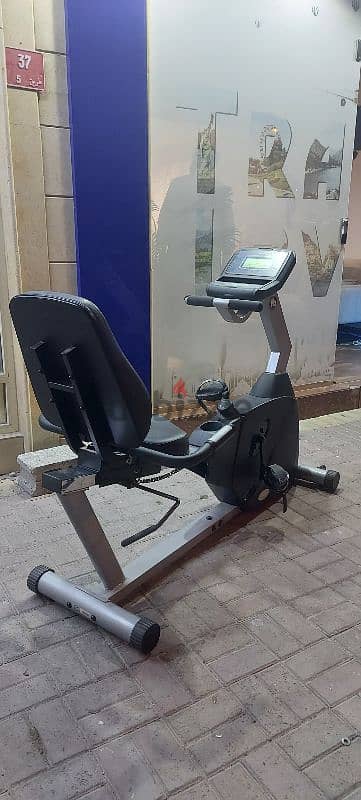 heavy duty seated bike 250kg weight 120bd 1