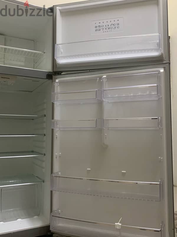 BIG Refrigerator for sale 3