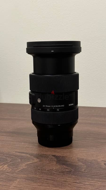 Lens sigma 24-70 mm F2.8 DG DN 5