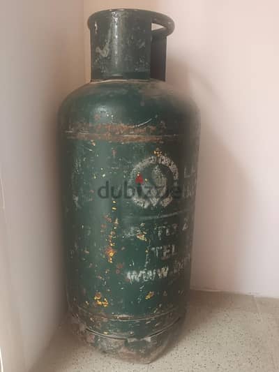 BAHRAIN GAS CYLINDER WITH REGULATOR