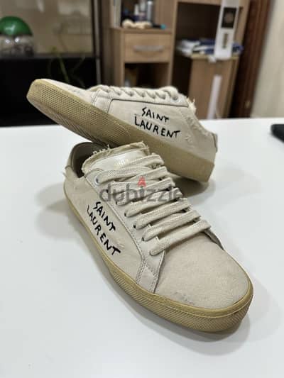 YSL COURT CLASSIC size 35