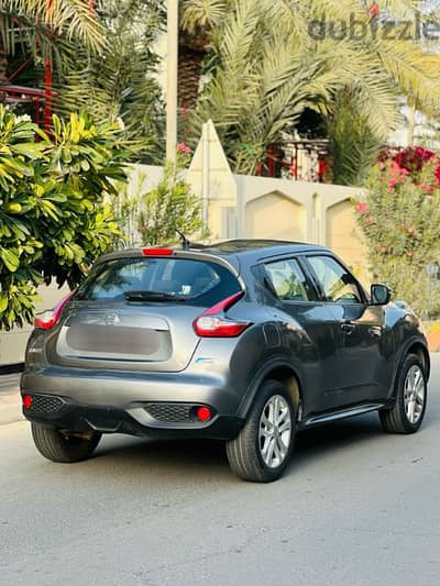 Nissan Juke 2016. Full option model with button start with keyless