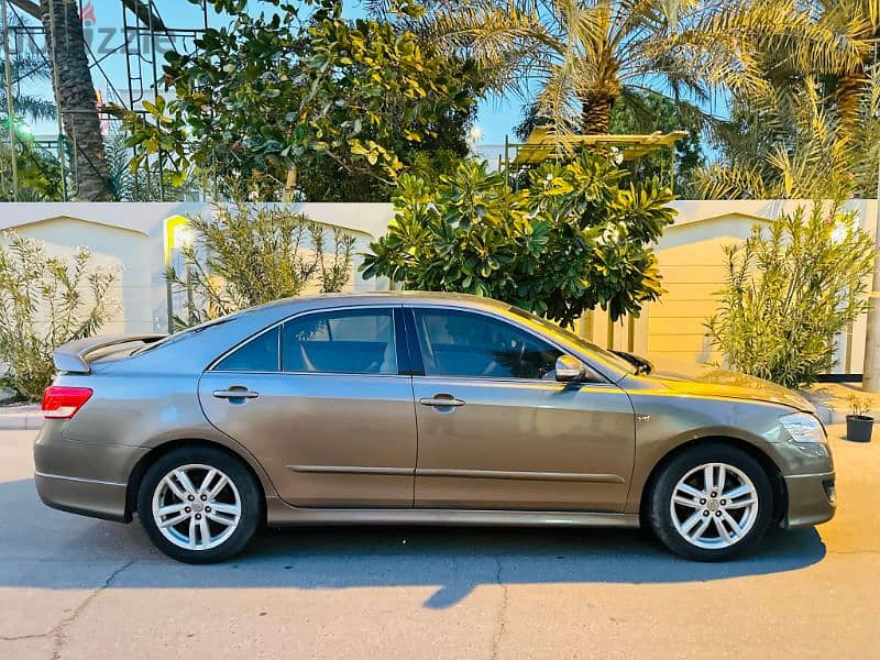 Toyota Aurion year 2011. single owner used car. Excellent condition. 14