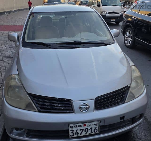 Nissan Tiida 2009 0