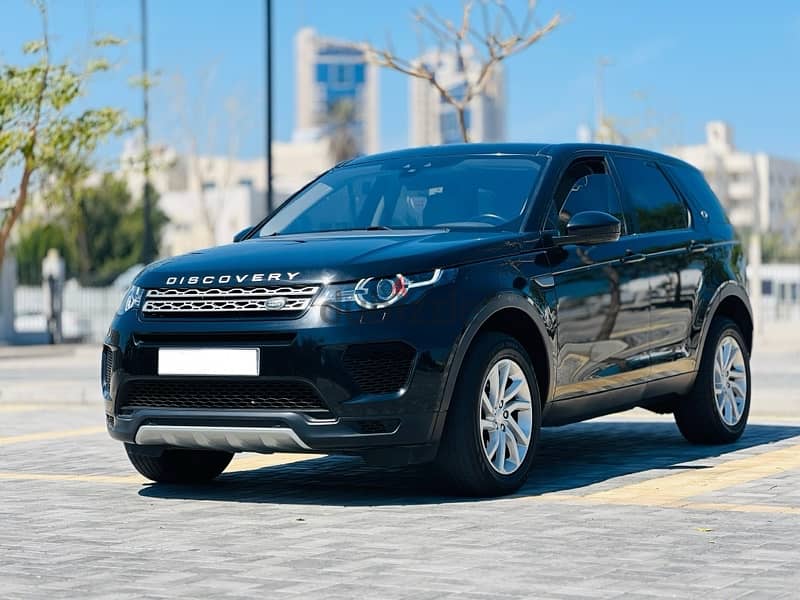 Land Rover Discovery 2018 Model/Full Option/For sale 2