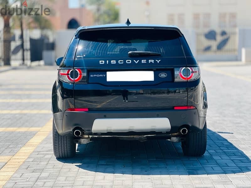 Land Rover Discovery 2018 Model/Full Option/For sale 8