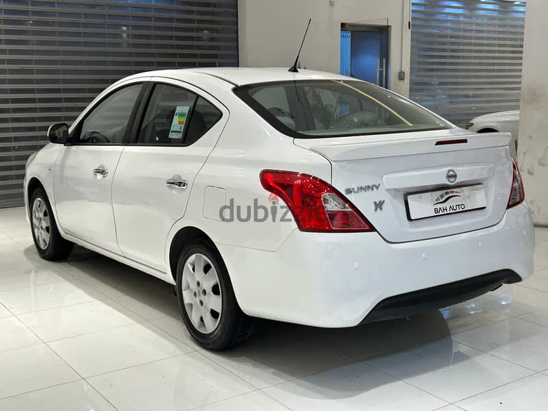 Nissan Sunny 2024 MODEL  1.5 LOW RUNNING KM FOR SALE 9