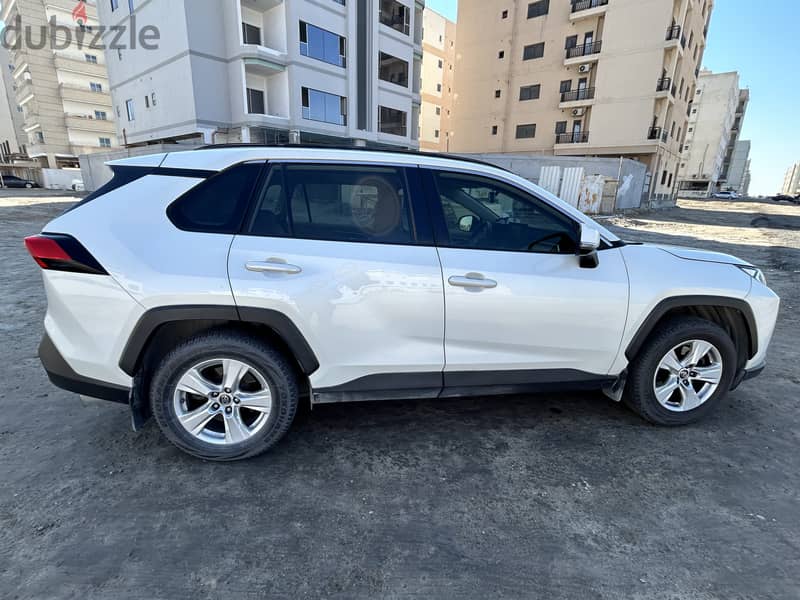 2019 Toyota RAV4 - Japanese Quality, GCC Specs - Excellent Condition! 3