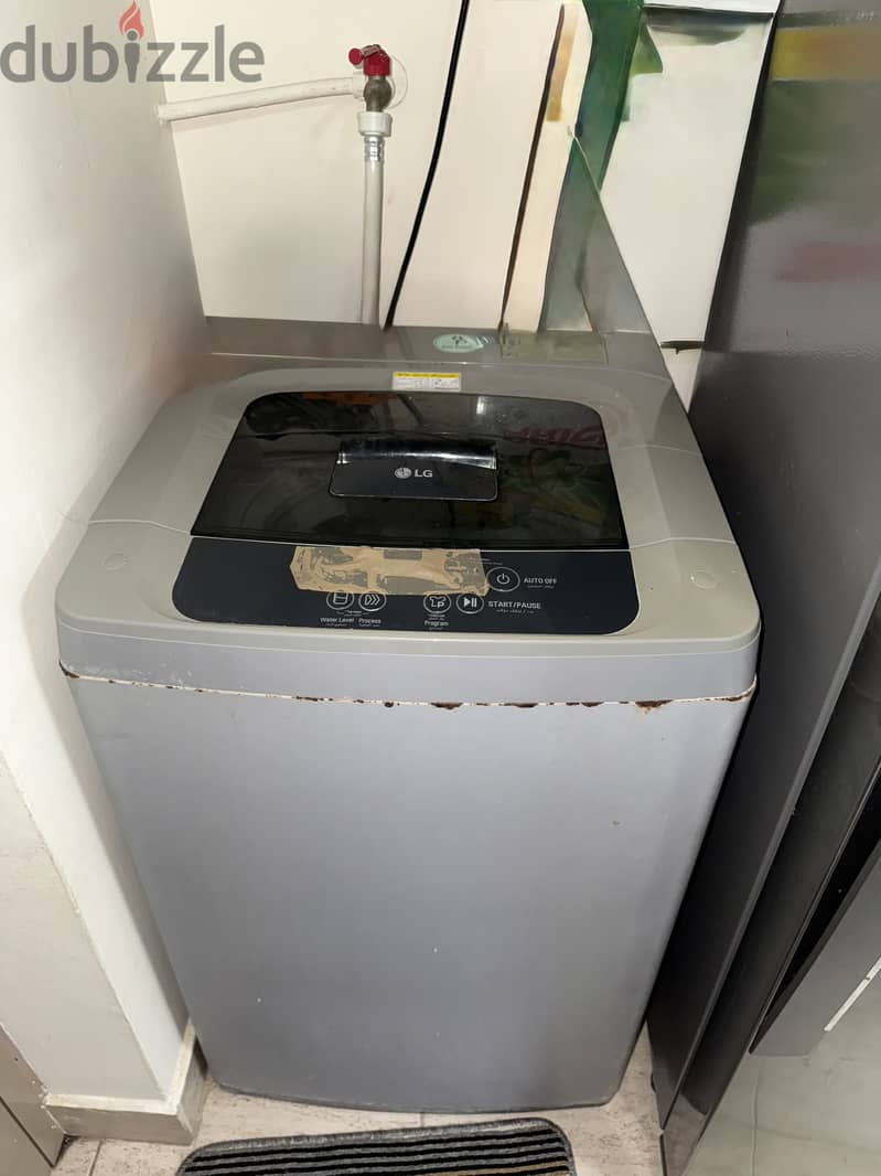 Used washing machine for sale in working condition 0