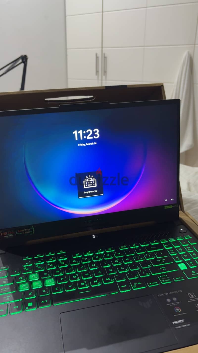 asus used laptop a15 ryzen 7 4050 gpu (NEW PRICE 240) NEGO 1