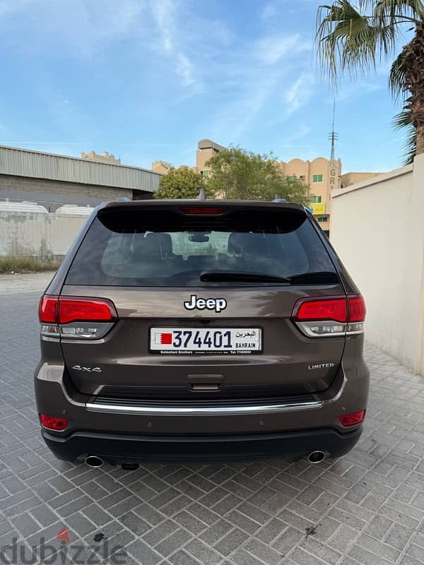 Jeep Grand Cherokee 2020 under warranty 3