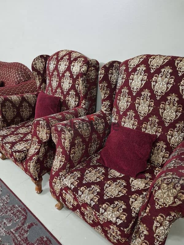 sofa set with carpet 1