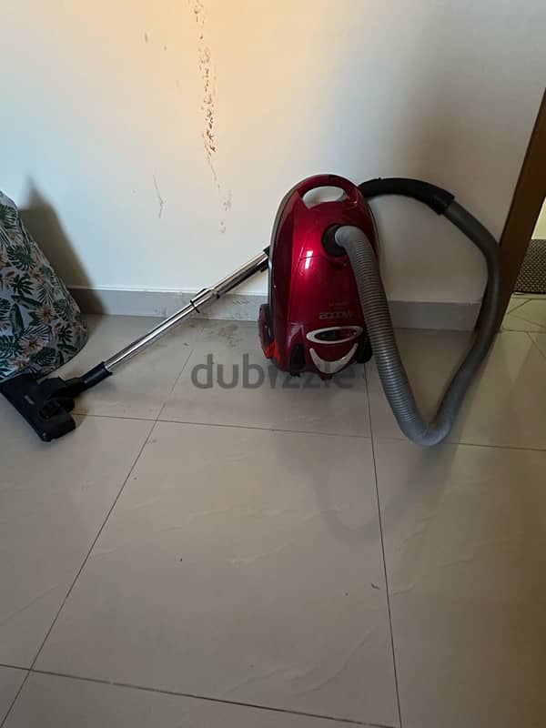 HOUSE HOLD ITEMS FOR URGENT SALE ,FAMILY LEAVING BAHRAIN 11