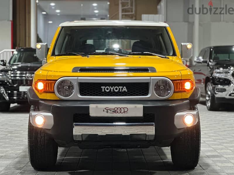 Toyota FJ Cruiser 2017 1