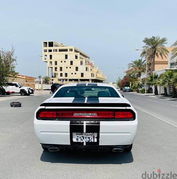 Dodge Challenger 2010 6