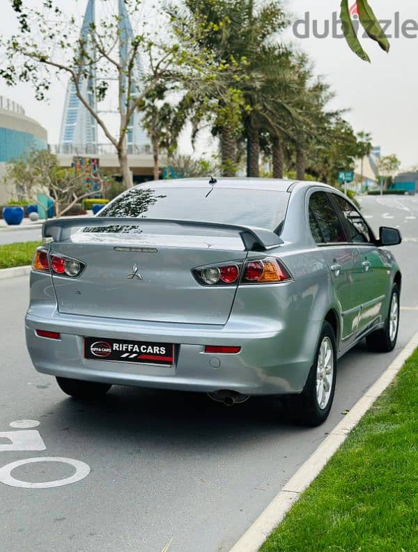 Mitsubishi Lancer 2014 6