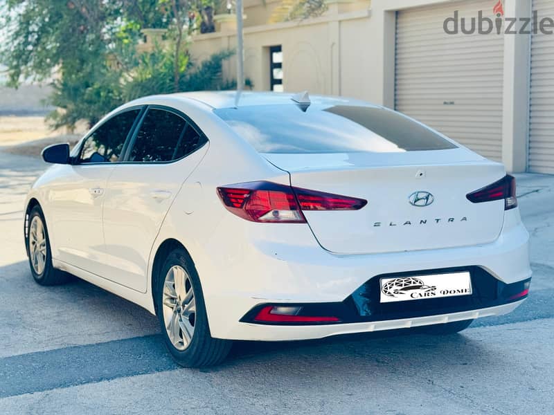 Hyundai Elantra 2020 With Sunroof  هيونداي النترا 1