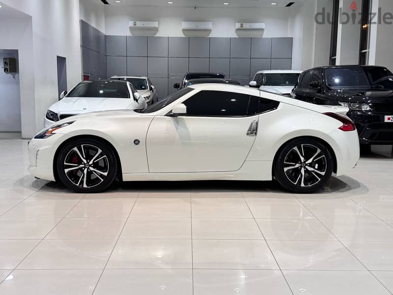 Nissan 370Z 2018 WHITE 2