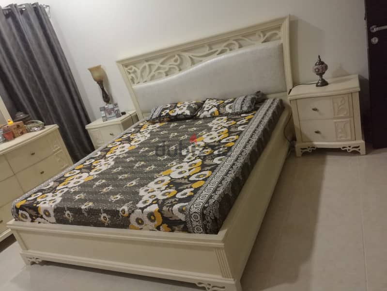 *RAMADAN OFFER^  Strong Wooden King Size Bed ????+ mattress + two side 1