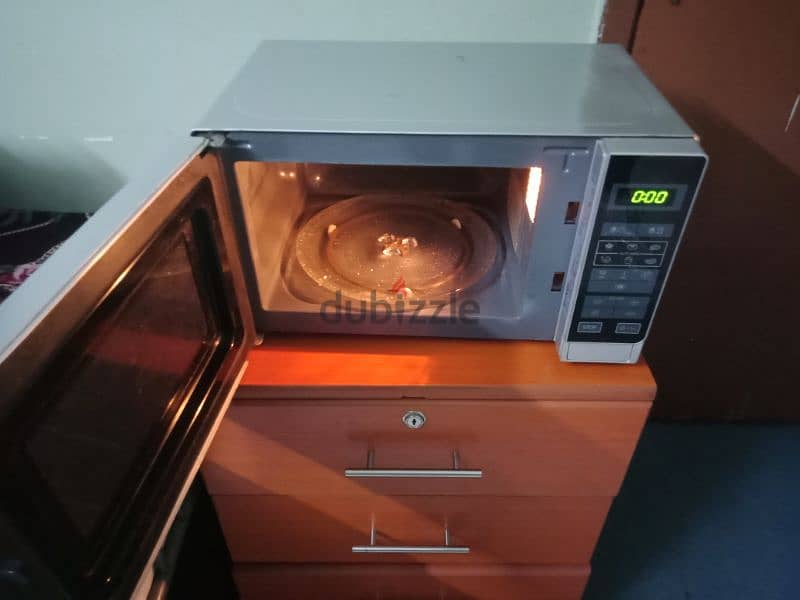 SHARP  27 LTR MICROWAVE OVEN 1