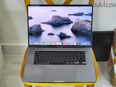 MacBook Pro 16" | Core i9 | 32GB RAM | 4GB AMD Graphics