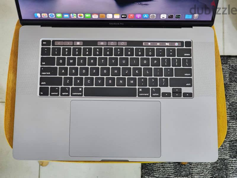 MacBook Pro 16" | Core i9 | 32GB RAM | 4GB AMD Graphics 1